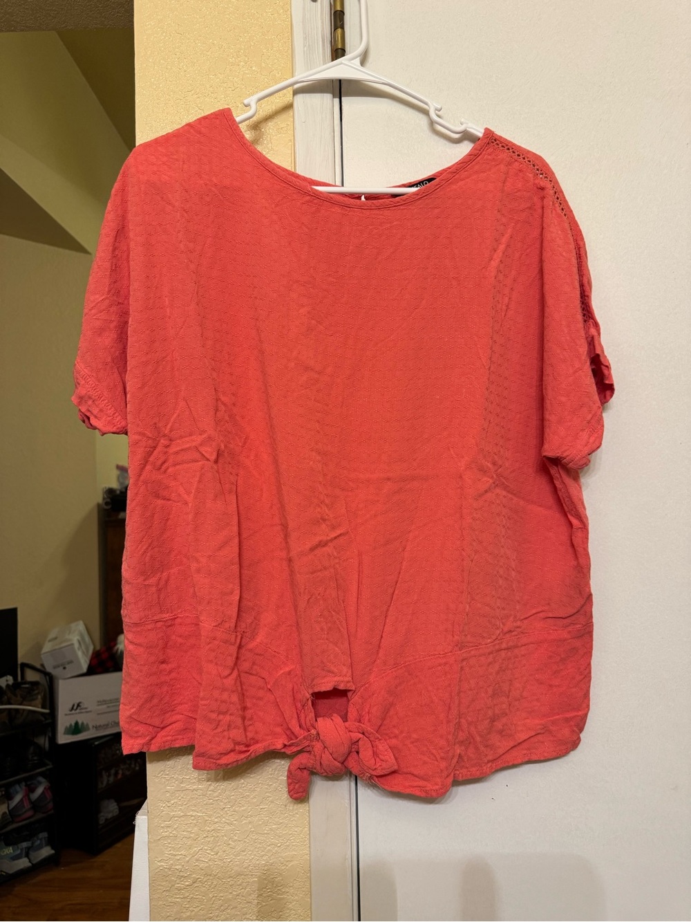Buffalo David Bitton Coral Tie-Front Short Sleeve Top